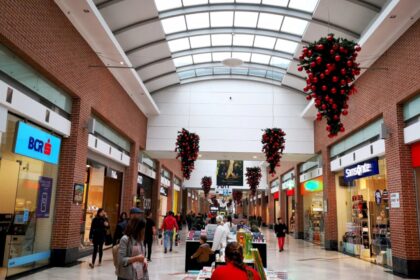 e vreun supermarket deschis azi in ziua de craciun in bucuresti intrebarea zilei e in afi cotroceni programul pentru 25 decembrie 694d265d99d5a