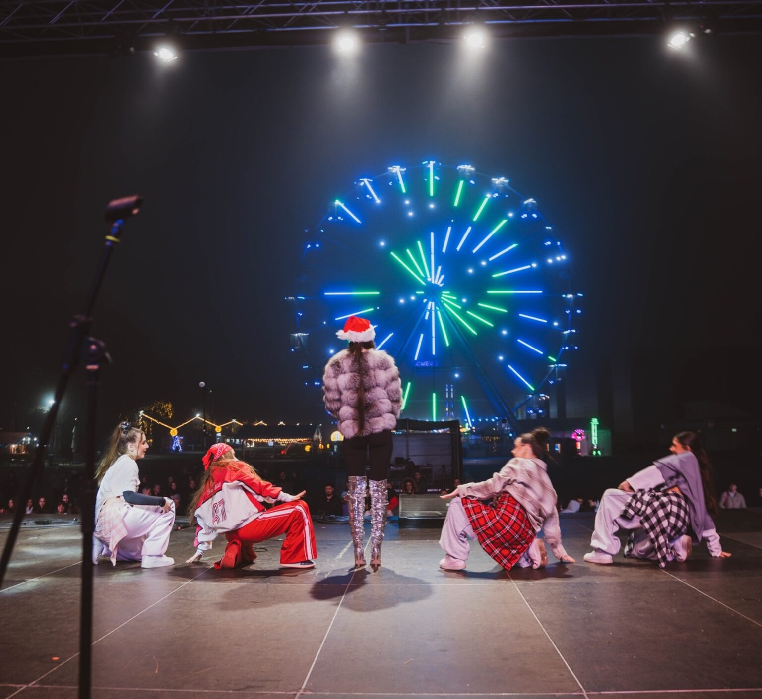 fuego gasca zurli ducu bertzi si alti artisti vin la craciunul nordului de la romexpo f09f8ea4programul concertelor din perioada 19 23 decembrie 6944012ad5412