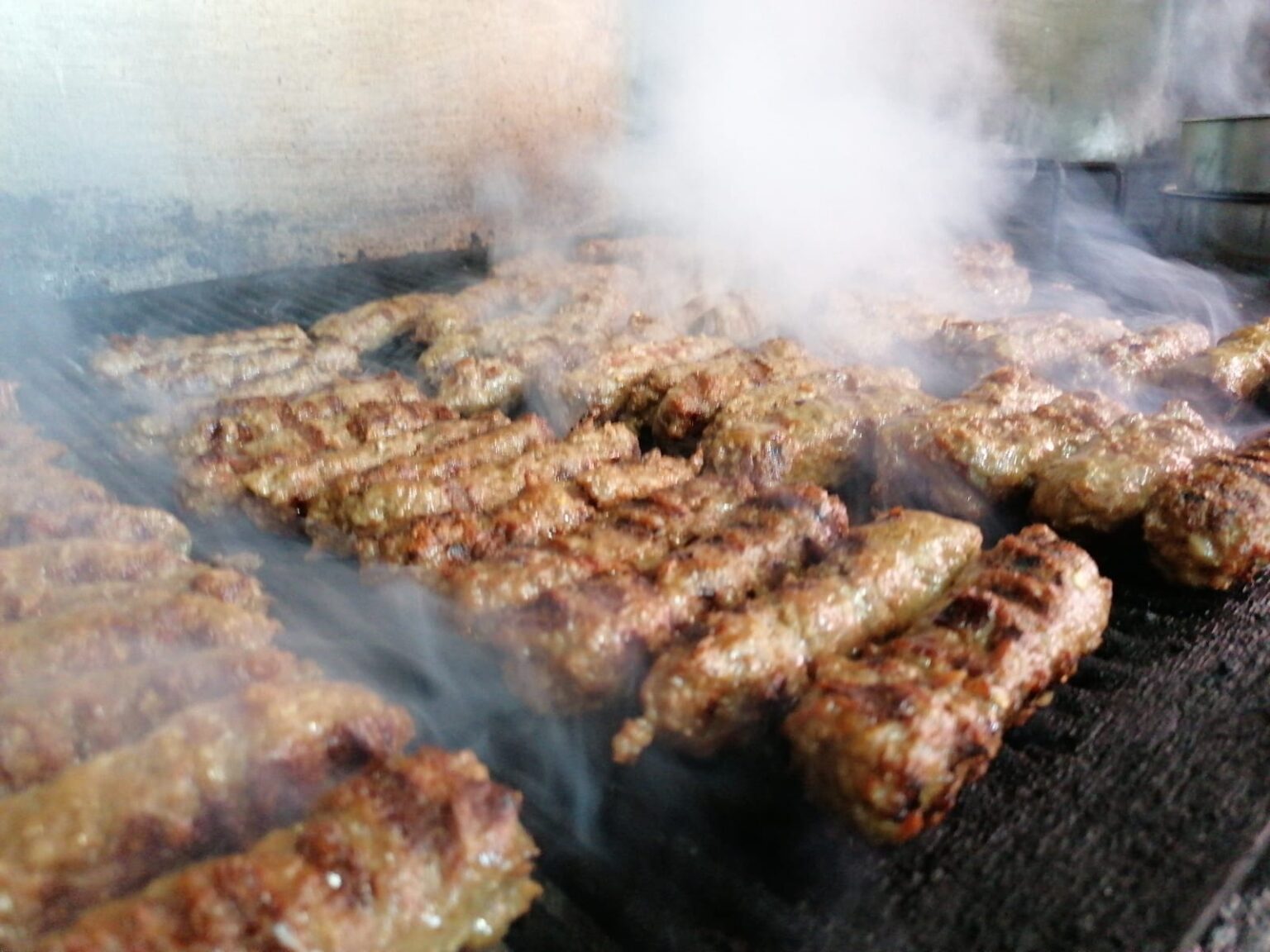 glovo preparate vedeta comandate de ziua romaniei micii ciorba de burta si iahnia de fasole 69300280c847c