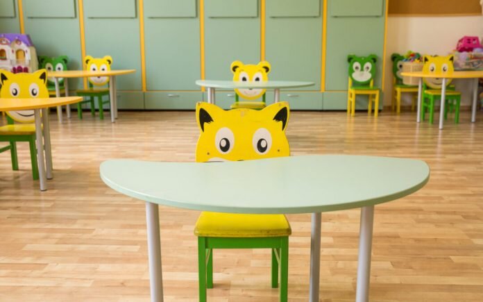 guvernul a aprobat deblocarea a peste 300 de posturi pentru cresele construite recent prin pnrr 69345be2b205d