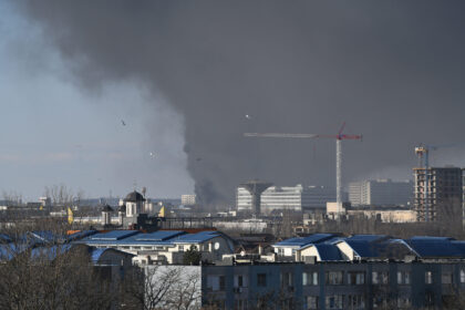 incendiul din militari directia de mediu bucuresti monitorizeaza calitatea aerului cu laboratorul mobil anuntul facut de ministerul mediului 6951460abc39d