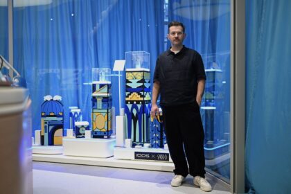 iqos deschide un nou capitol in afi cotroceni arta design si experiente sub conceptul 2 0 69443bc4898a3