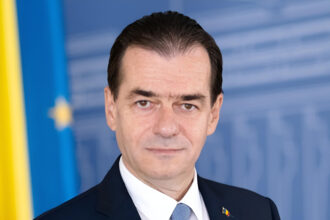 ludovic orban aproape ca ne zice rezultatul alegerilor din bucuresti daca nu vrem sa vedem rosu in fata ochilor in urmatorii 3 ani avem o solutie simpla 6935d29b7349b