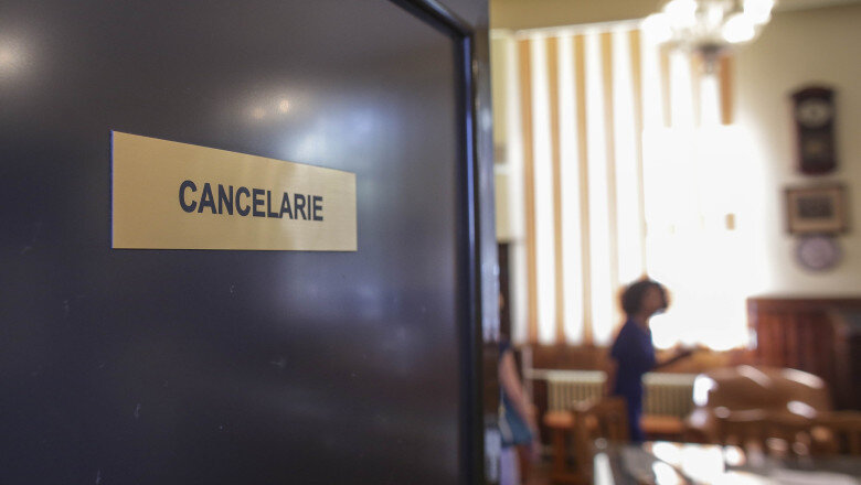 ministerul educatiei a prelungit cu o saptamana perioada pentru integrarea sugestiilor privind programa la limba si literatura romana 694065da33c93