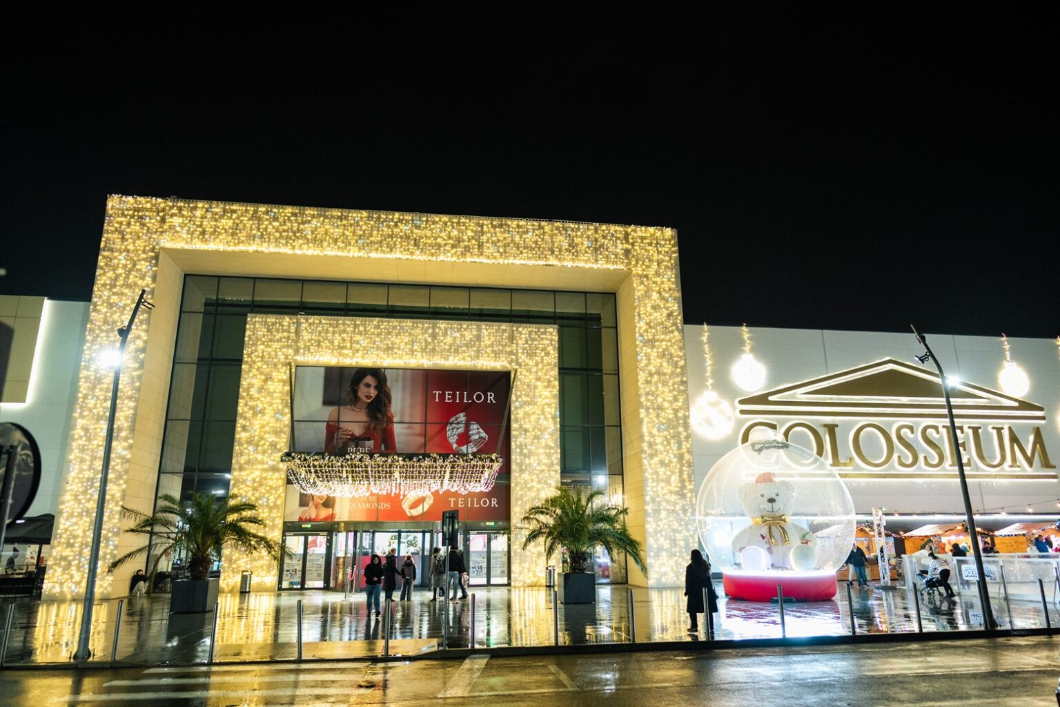 mos craciun ajunge la colosseum mall intr o parada urbana cu sanii electrice high tech 6945276f546f8