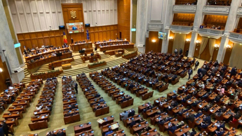 motiunea de cenzura impotriva guvernului bolojan va fi dezbatuta si votata astazi in parlament 693fa0fae0337