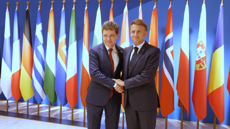 nicusor dan se intalneste cu emmanuel macron la palatul elysee 6937d4c7d568c