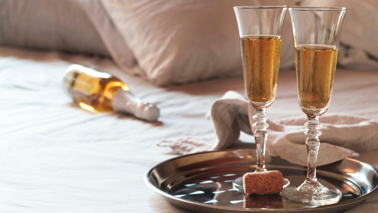 noaptea de revelion la cel mai scump hotel din bucuresti nu este pentru oricine de la cat pornesc preturile pentru cazare dar pentru petrecere 694817b01071b