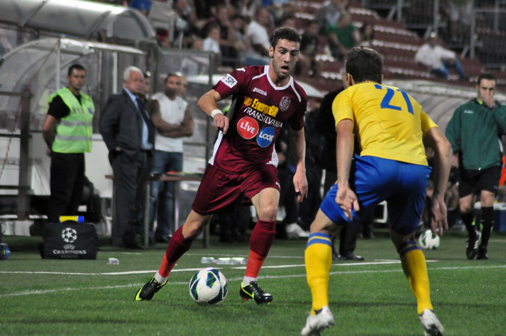 pariuri pe fotbalul european in ianuarie meciuri tari si optiuni de pariere pentru fanii din romania p 69441e90459cd