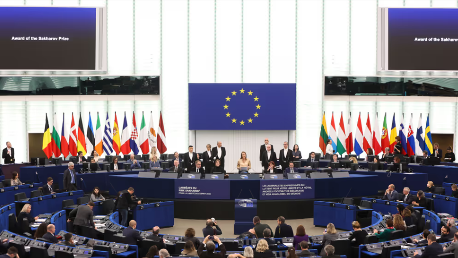 premiul saharov 2025 pe ii onoreaza pe andrzej poczobut si pe mzia amaglobeli 69414b9acd372