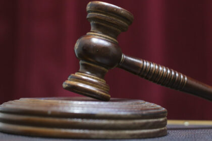 profesor de drept despre suspendarea sedintei ccr neprezentarea in deliberare echivalenta cu autodemisia cei patru nu mai pot vota 695215edd766d