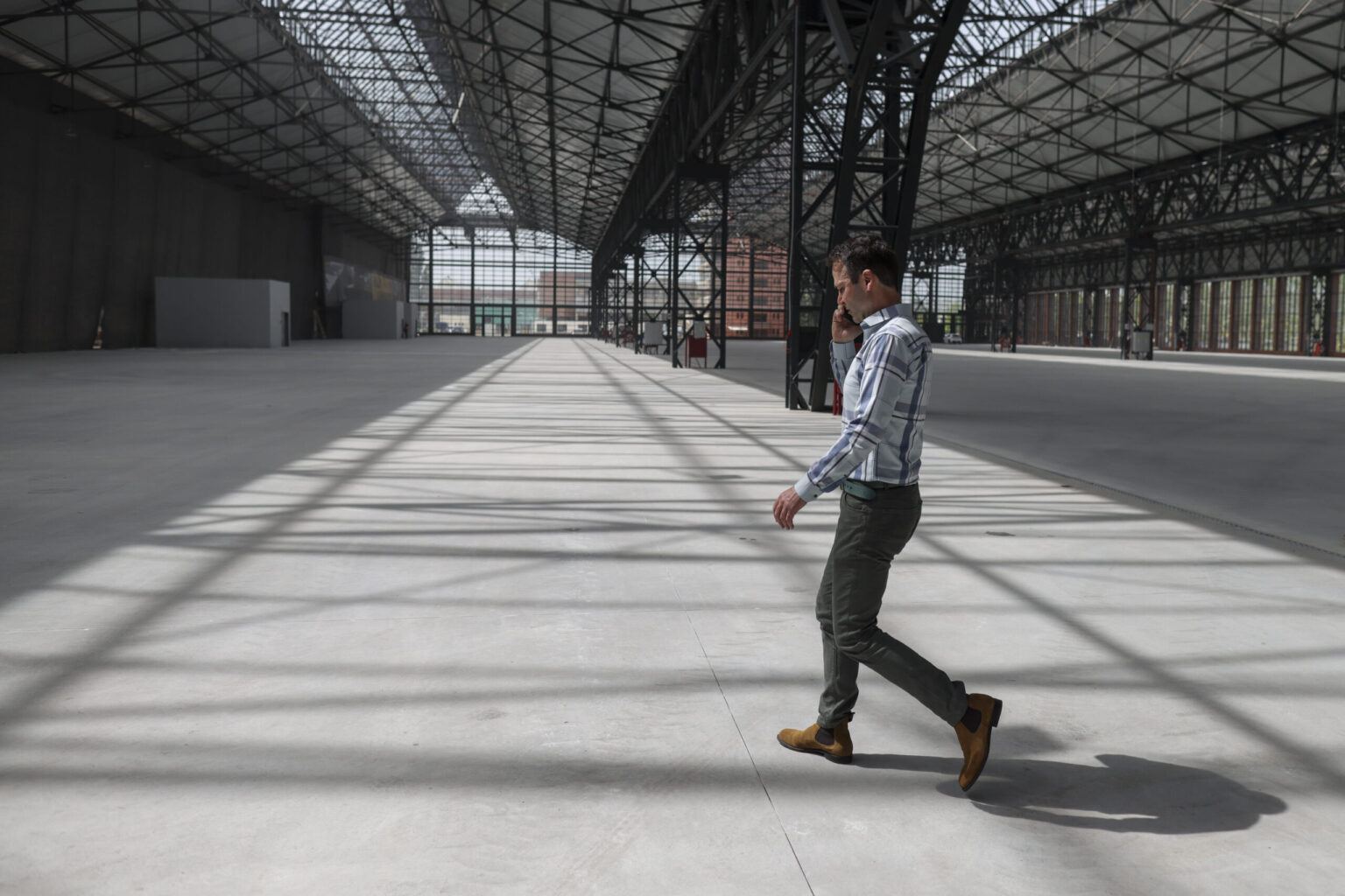 proiect a la negoita mall pe banii bucurestenilor din sectorul 3 la hala laminor o alta suma uriasa din bani publici alocata investitiilor pentru spatiile de aici 694562ebef896