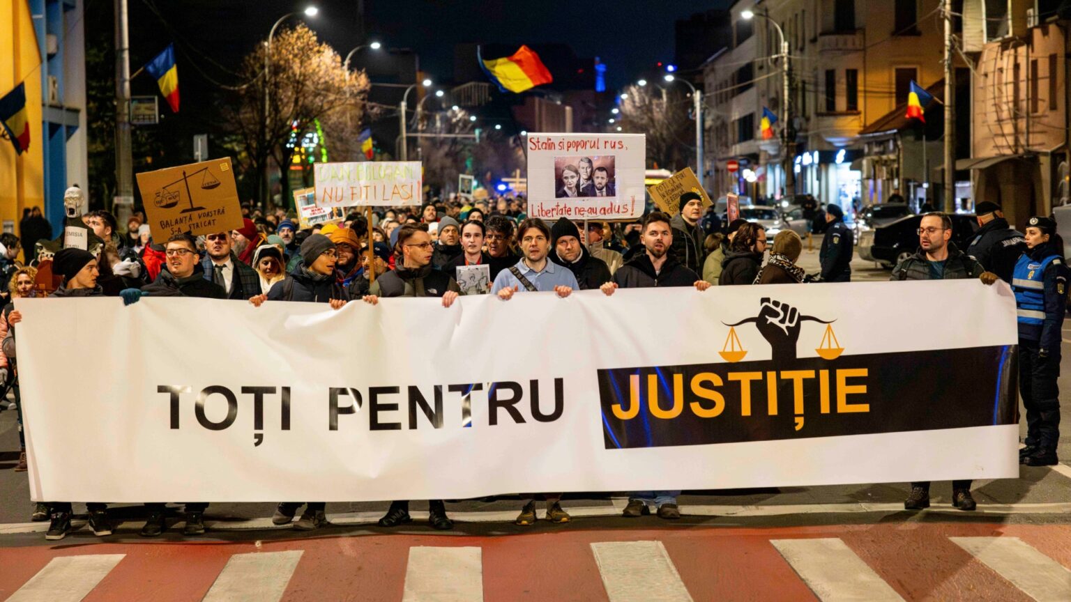 proteste anuntate si azi in bucuresti a 6 a zi la rand dupa scandalul declansat de justitie furata filmul recorder 693fdafe76871