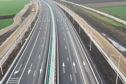 scenariu de mos craciun de la bucuresti la adjud doar pe autostrada a7 pana la finalul anului lotul focsani domensti targ ar urma sa se deschida saptamana viitoare 693ff720617e0
