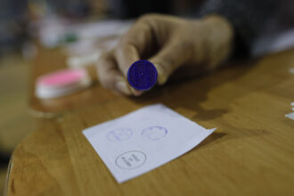 sens solicita guvernului asumarea raspunderii pentru alegerea primarilor in doua tururi 6936d83891e18