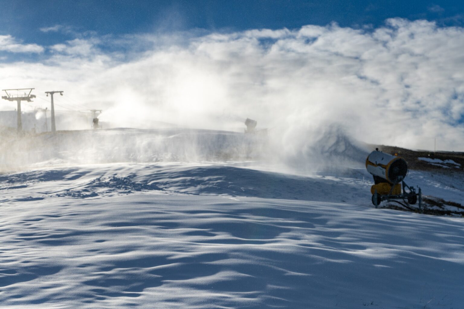 sezonul de schi se deschide in statiunea straja pe 20 decembrie 6942d7a8316c1