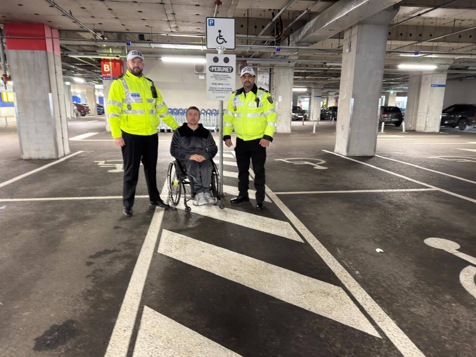 soferi amendati in parcarea ikea pallady pentru ocuparea locurilor destinate persoanelor cu handicap 69318fe54d97c