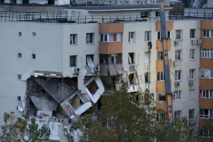 sprijin pentru familiile afectate de explozia din rahova consiliul local s5 a aprobat decontarea cheltuielilor pentru rebranasarea la curent si gaze anunta piedone fiul 694a916f32b0a