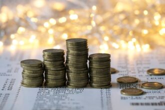 studiu raiffeisen bank romanii vor cheltui mai mult de craciun in 2025 fata de anul trecut 6931bedd9659a