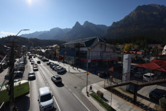 trafic de cosmar pe valea prahovei inainte de anul nou centrul infotrafic recomanda rute ocolitoare ca sa nu te prinda 2026 pe dn1 6953afd24a0d7