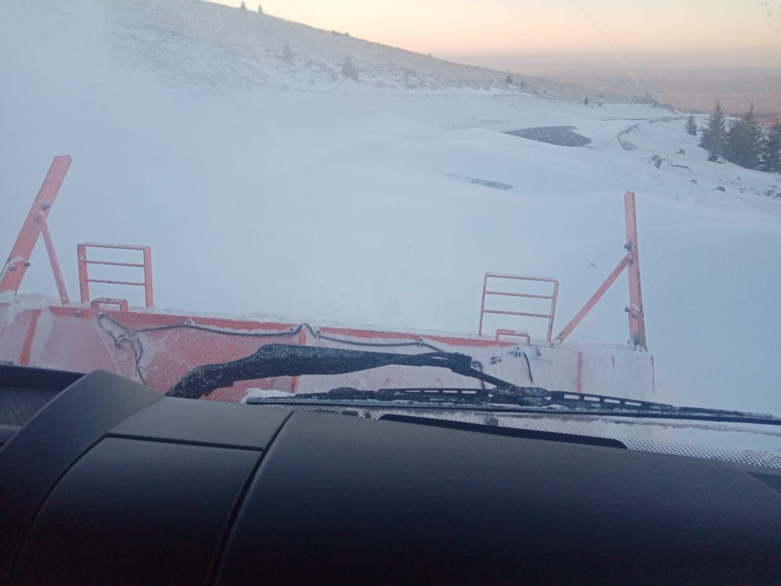 traficul pe transalpina a fost redeschis 695235a482fa4