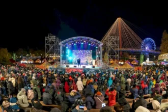 ultimele concerte de la west side christmas market 2025 f09f8ea4 cine va urca pe scena de la targul de craciun din parcul drumul taberei 694aadc3d1ff8