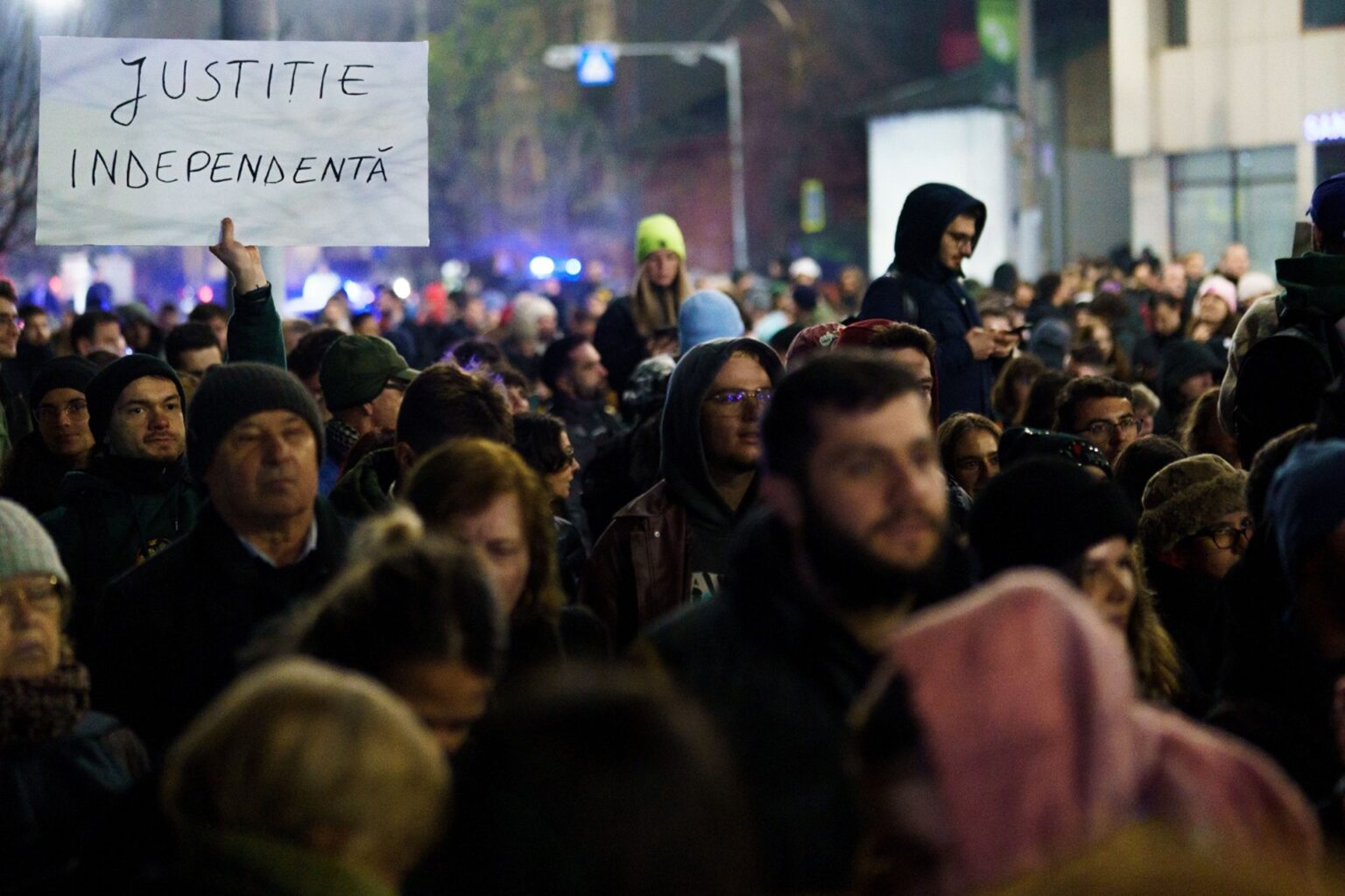un nou protest recorder este anuntat vineri in piata victoriei cine il organizeaza 693aab60a6ee8