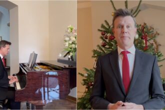 video ambasadorul britanic de la bucuresti urare de sarbatori in limba romana f09f8e84englezul a cantat la pian domn domn sa naltam 694bf361af685