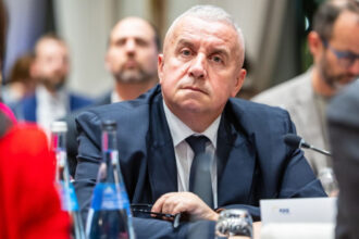 video eurodeputatul pnl daniel buda dupa amenintarile psd cu iesirea de la guvernare un gest de lasitate sa se maturizeze 69429f51947ec