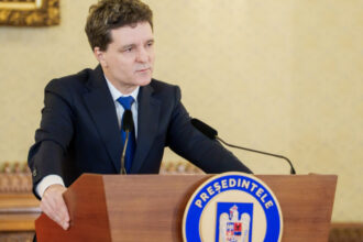 video presedintele nicusor dan se intalneste azi cu magistratii la palatul cotroceni 6948ed063154f