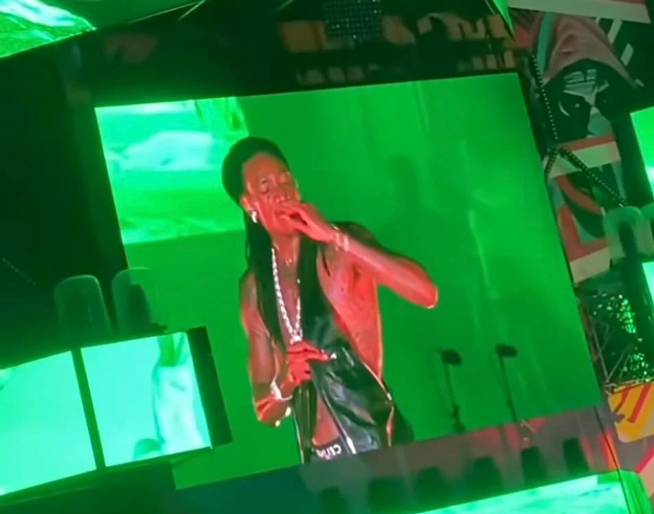 wiz khalifa condamnat definitiv la inchisoare cu executare pentru consum de droguri la beach please 69442805d8fc6