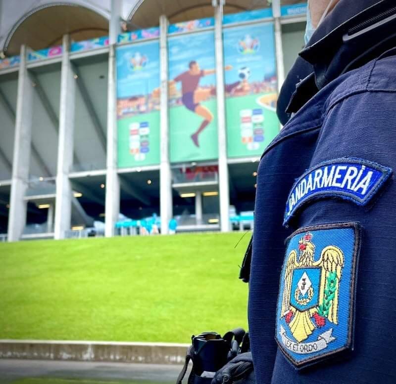 6 sanctiuni contraventionale in valoare de aproape 19 000 de lei aplicate la meciul fcsb fenerbahce sk 697ca52c047d1