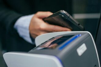 barbat prins furand cu self pay scana cateva produse pleca cu altele de zece ori mai scumpe 6963892d122d2