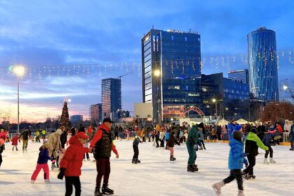 e party pe gheata cu dj in nordul bucurestiului la caro iceland in acest weekend cat costa intrarea si inchirierea patinelor 69692f85b3c32