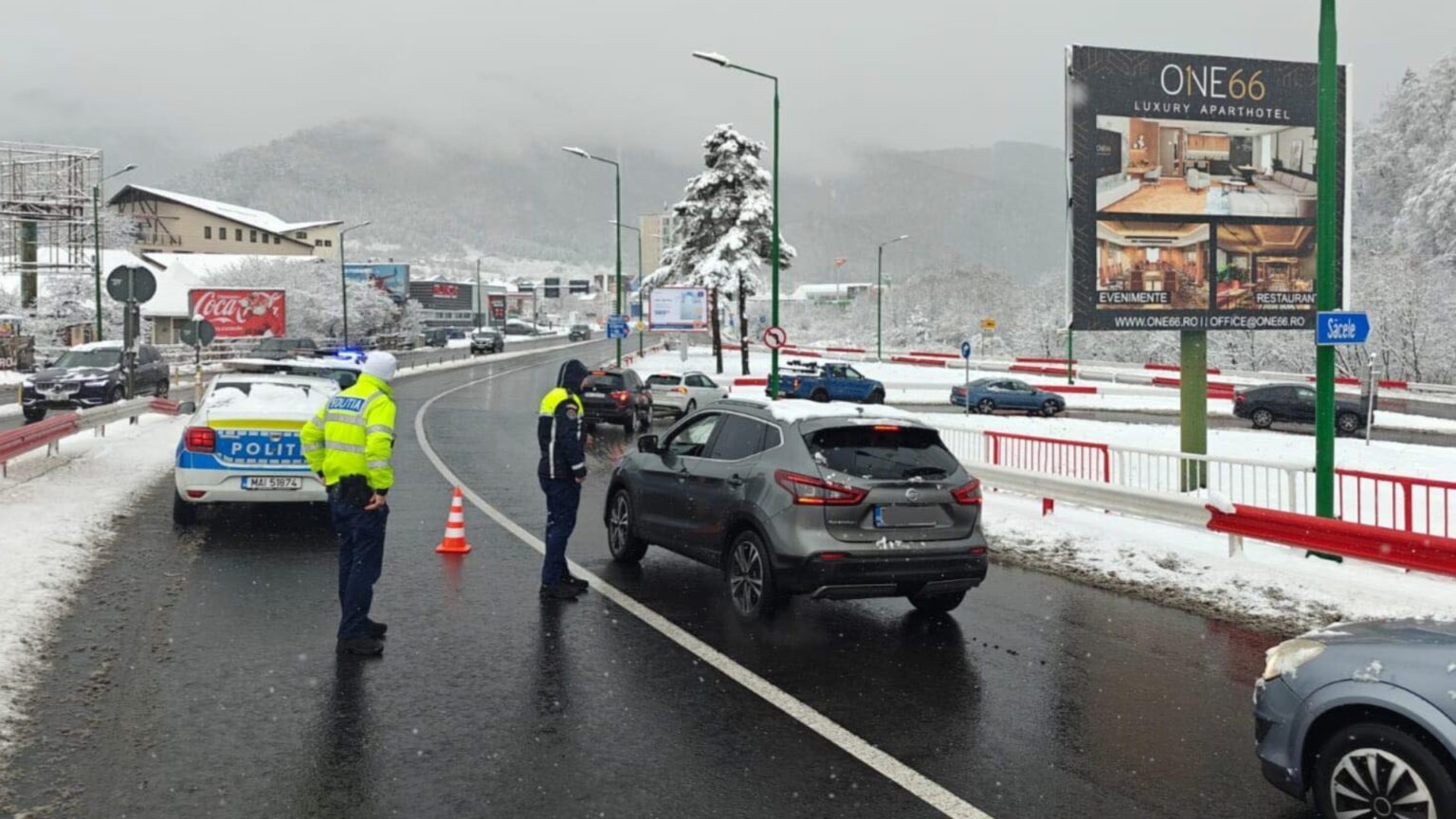 gata vacanta de sarbatori bucurestenii se intorc in oras trafic ingreunat pe dn1 spre capitala politistii recomanda soferilor rute alternative 695904d0261bb