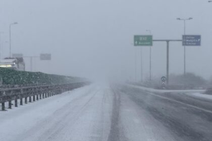 iad pe autostrada a2 bucuresti constanta mazga pe asfalt vizibilitate sub 50 m absolut nicio interventie 695fc593efdf0