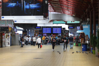 mai multe spatii comerciale din gara de nord din bucuresti sunt scoase la licitatie cel mai mare e disponibil pentru pariuri sportive 696a44ab40fe3