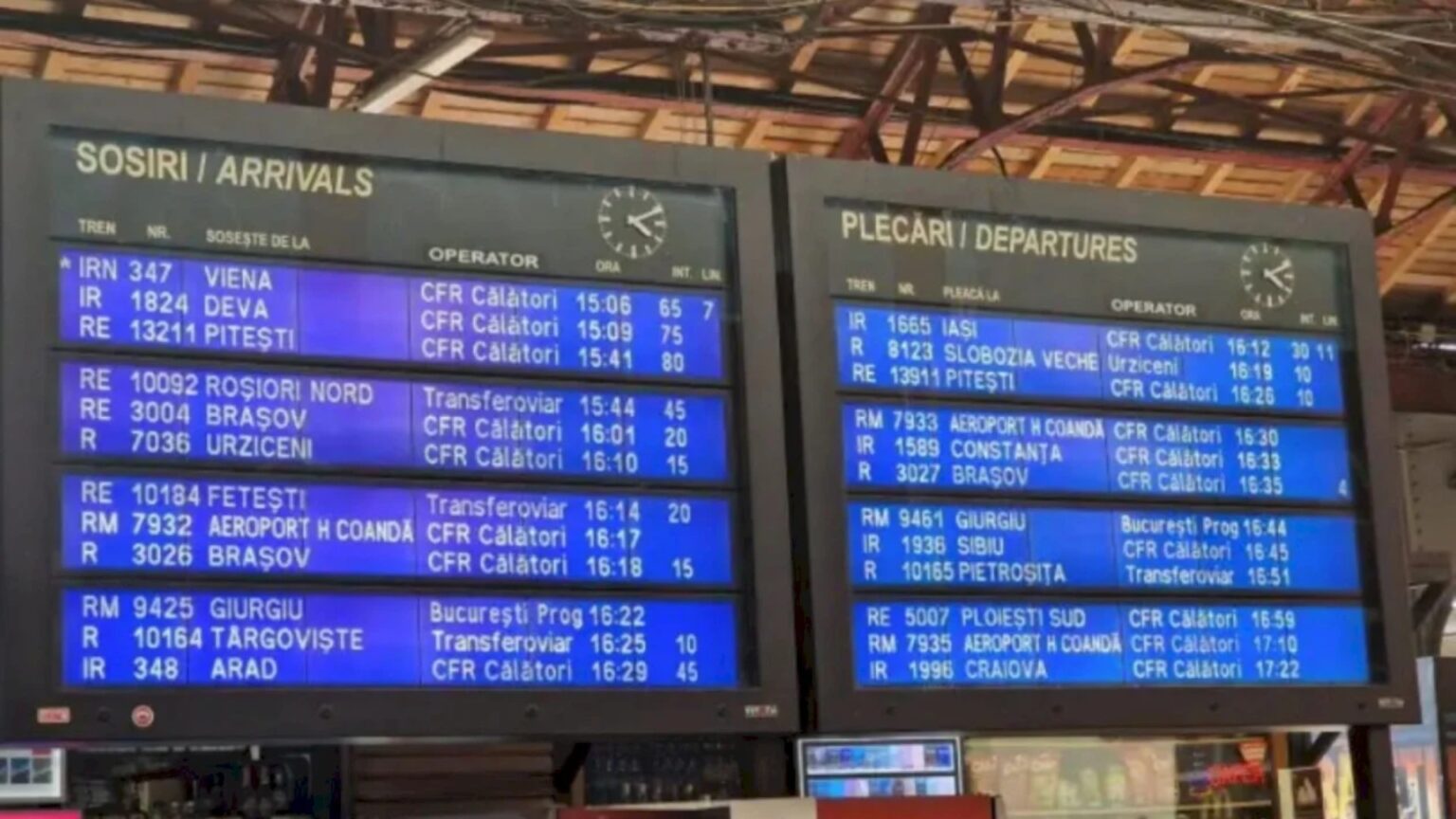 mai multe trenurile cfr au ajuns cu intarziere in gara de nord o firma a taiat accidental cablurile de semnalizare pe linia peris buftea 695f61bbeeec3