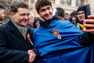 nicusor dan problema scolilor din ucraina cu predare in limba romana e una serioasa si nu o sa o bagam sub pres 697505df76dfc