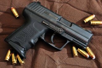 numarul armelor de foc detinute ilegal de romani a crescut anul trecut 695a10946b34a