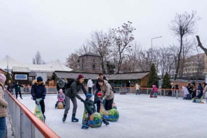 patinoarul de la opera comica pentru copii este deschis pentru cei mici si mari e29bb8efb88fcare este programul spatiului de pe calea giulesti 696127bf4bacb
