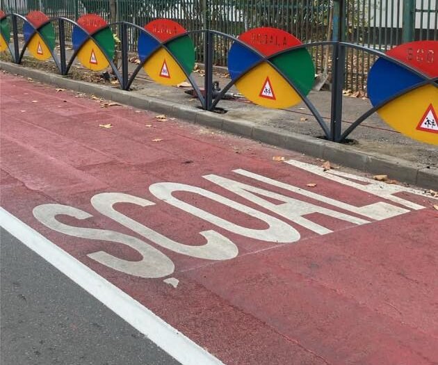 politia capitalei spune ca a intensificat actiunile de crestere a sigurantei in scoli 697d9b1a1fd9c