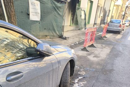 restrictii temporare de trafic pe strada fainari in urma unei surpari a carosabilului interventie apa nova 696fe69ea3abe