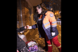 sectorul 2 mobilizare in noaptea cu cel mai puternic ger din iarna hopinca oamenii fara adapost au fost ajutati non stop 6966173b5817f