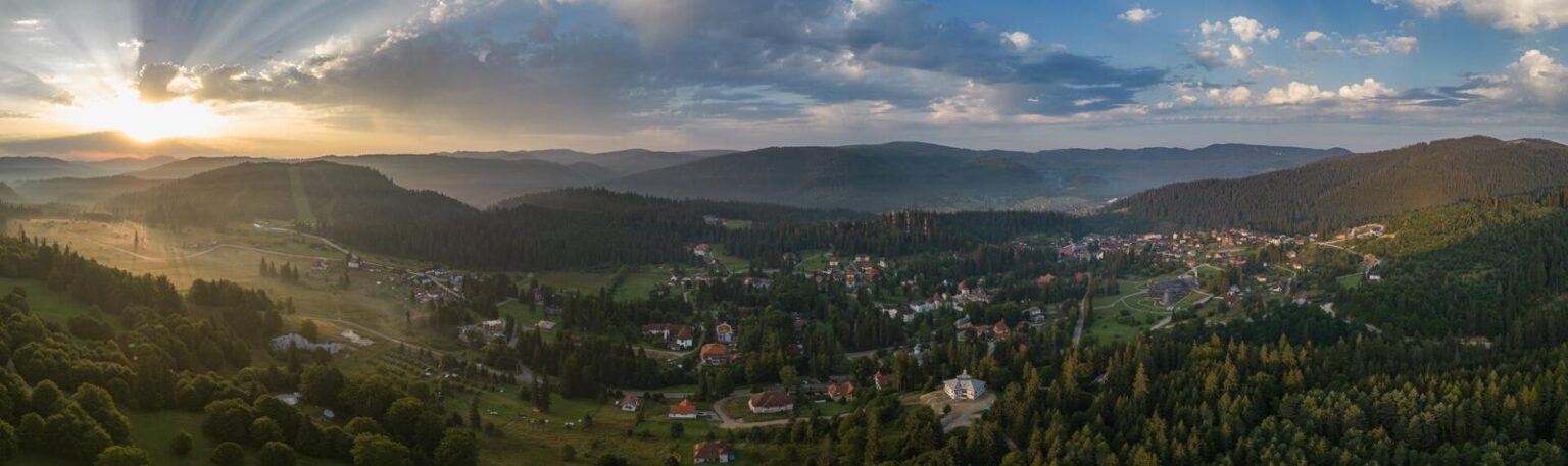 spectaculoasa renastere a statiunii borsec ce poti face iarna sau vara in paradisul cu ape minerale fermecatorul orasel are pana si p u g nu ca bucurestiul 696c3bf77fb91