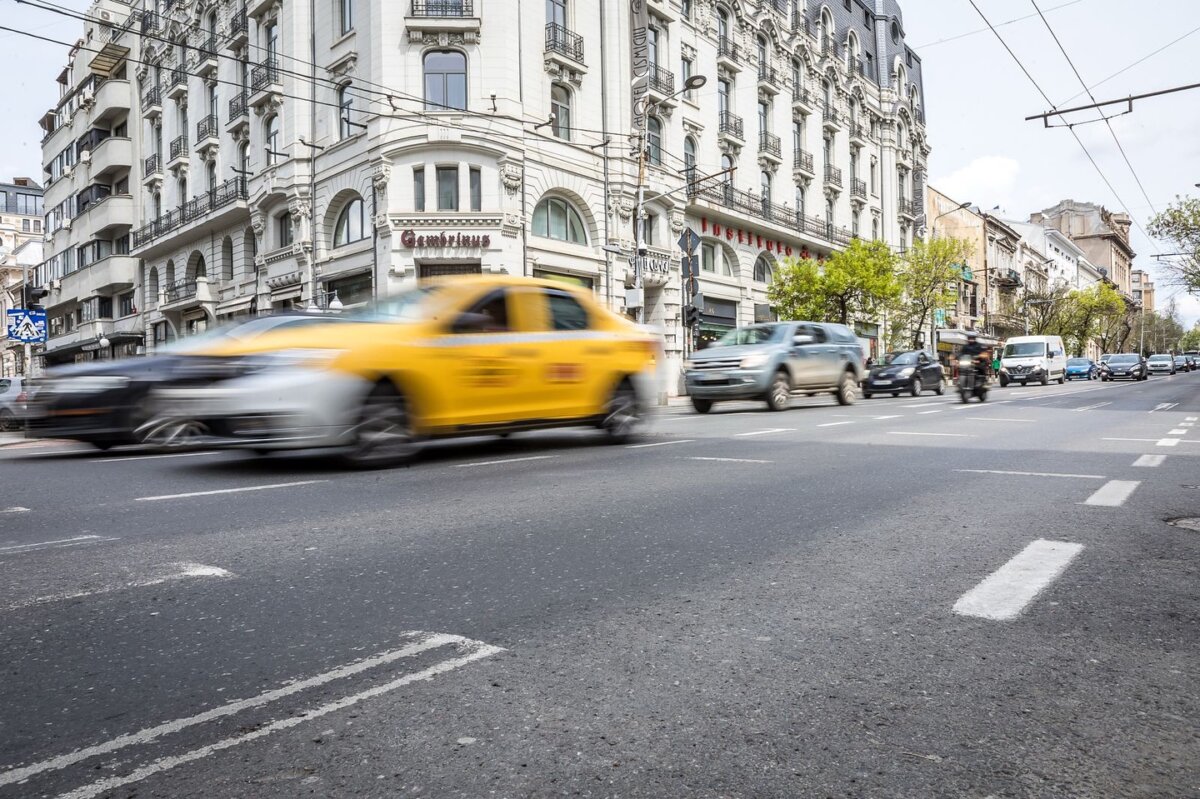 studiu bucurestenii au pierdut peste 7 zile in trafic anul trecut 69713137a8f7e