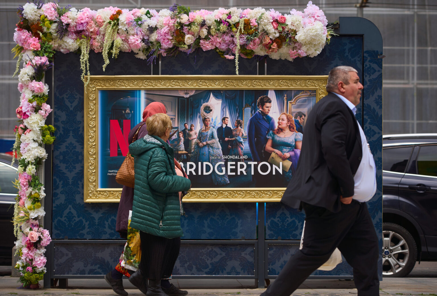 surpriza netflix in bucuresti bal mascat bridgerton la noi in oras va avea loc pe 19 februarie iar la eveniment ajung si preferati din serial 696a19a137ecc