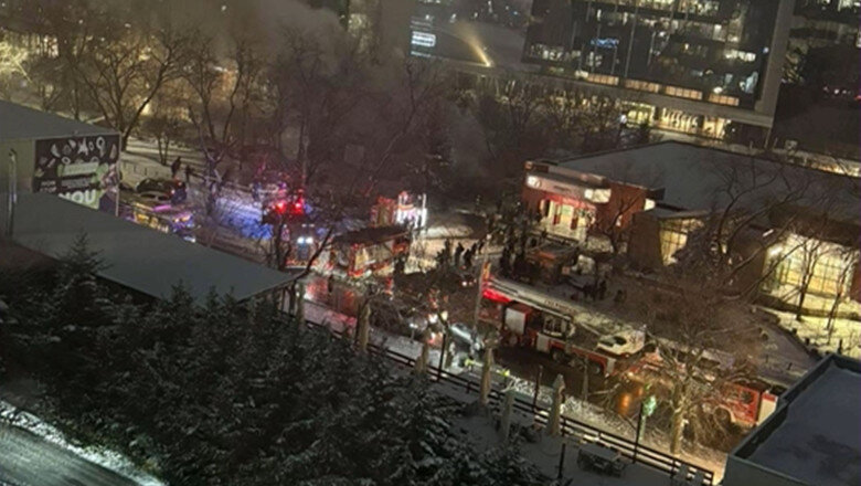 video incendiu puternic in bucuresti arde o patiserie in zona metroului pipera cu risc de extindere la cladirile din apropiere 6964a794d9eea