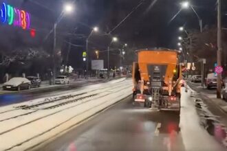 vlad popescu piedone primarul sectorului 5 pe tot parcursul noptii utilajele si echipele de deszapezire ale primariei sectorului 5 au fost la datorie 6960e2cd9d545