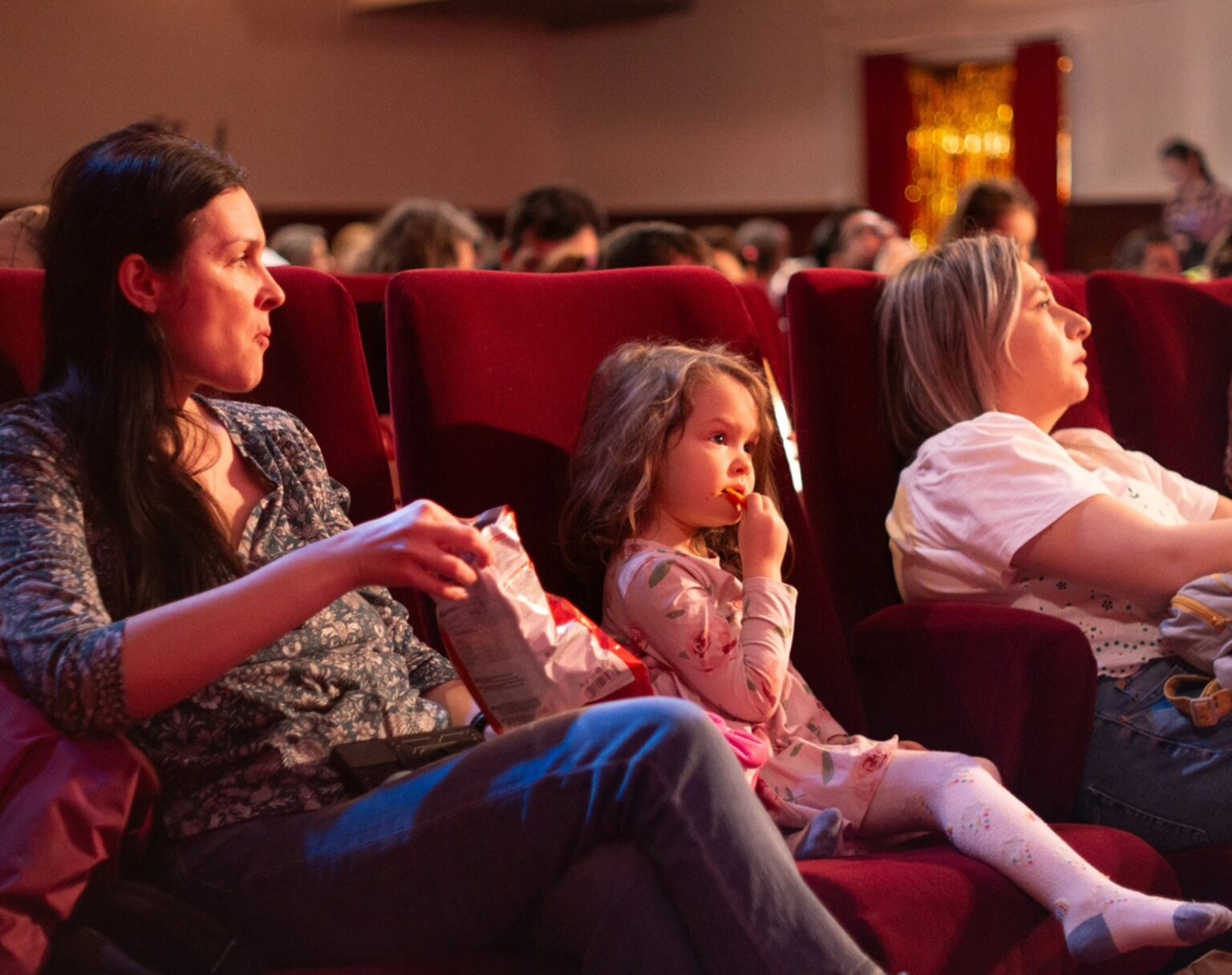 weekend de filme pentru copii la cinema europaf09f8dbfsunt pentru toate gusturile de la winnie the pooh trolls si a minecraft movie la the lego batman 6964eb7829853